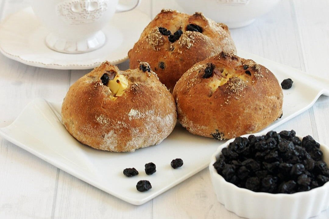 Blueberry, Walnut Cheese Rye Bread