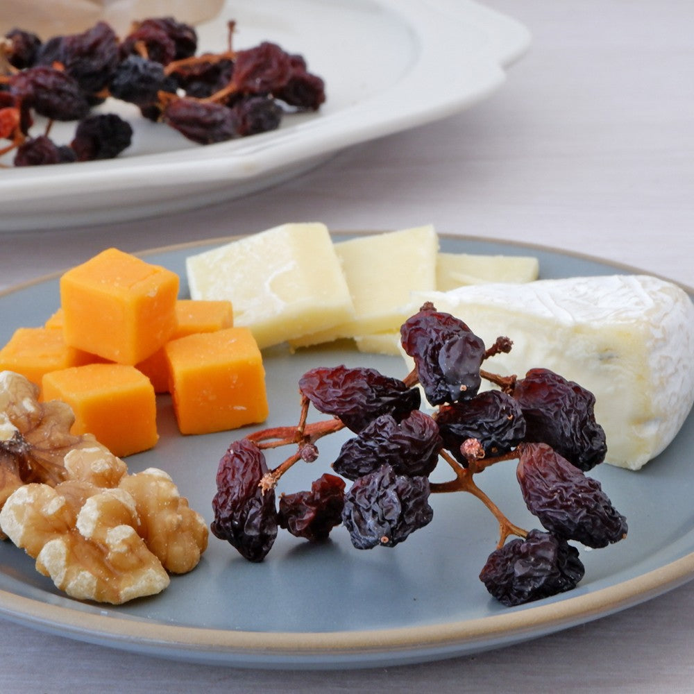 チリ産 枝付きレーズン≪500g・業務用サイズ≫