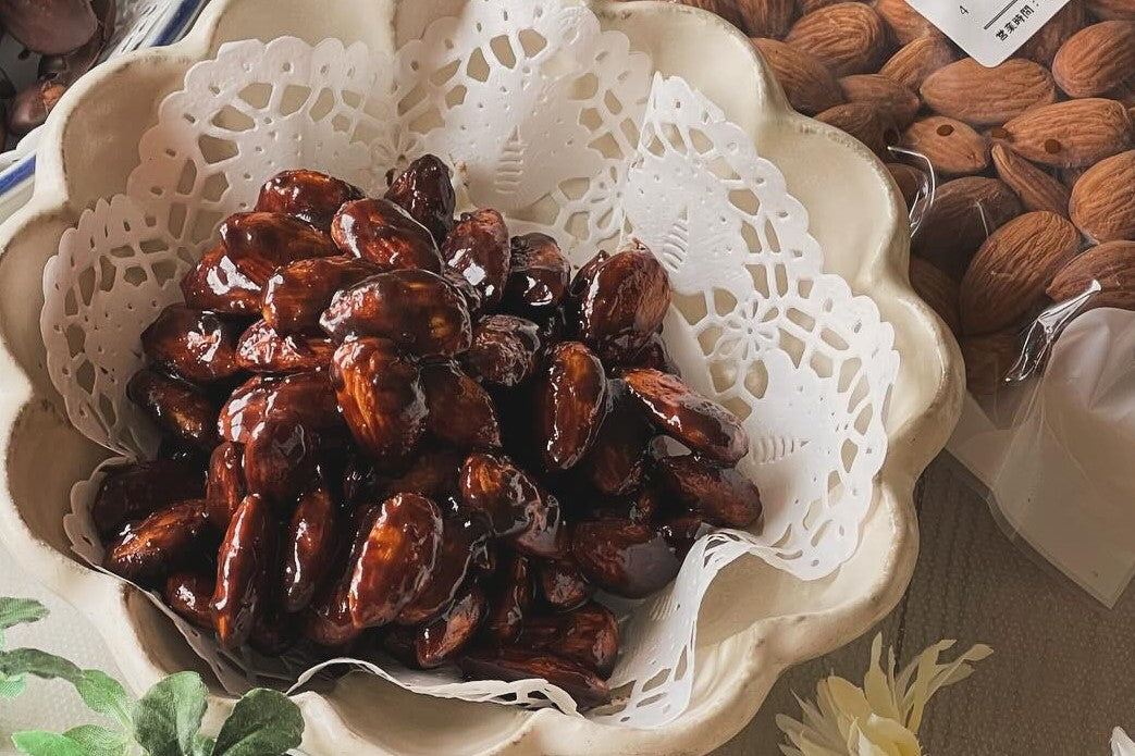 Brown Sugar, Roasted Soybean Flour, and Cinnamon Almonds