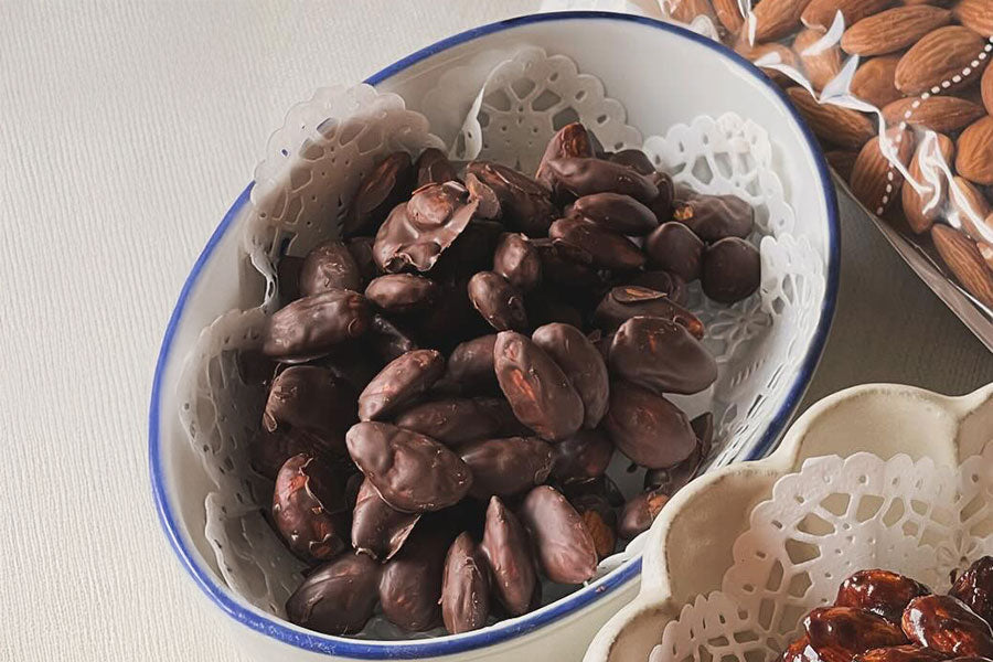 超簡単！溶かして絡めるだけのチョコアーモンド